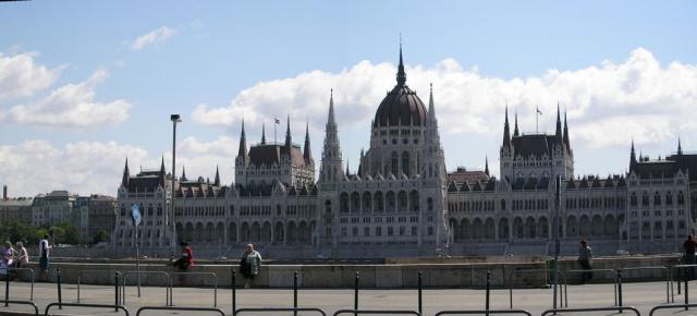 06 Budapešť, Parlament (Országbáz), 05.07.11